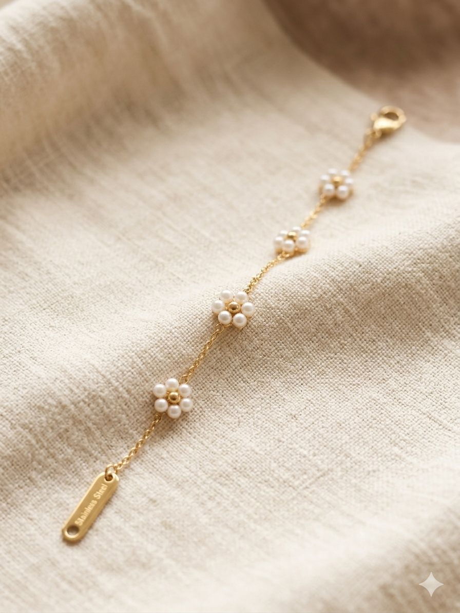 Anti Tarnish Stainless Steel Pearl Flower Chain Bracelet