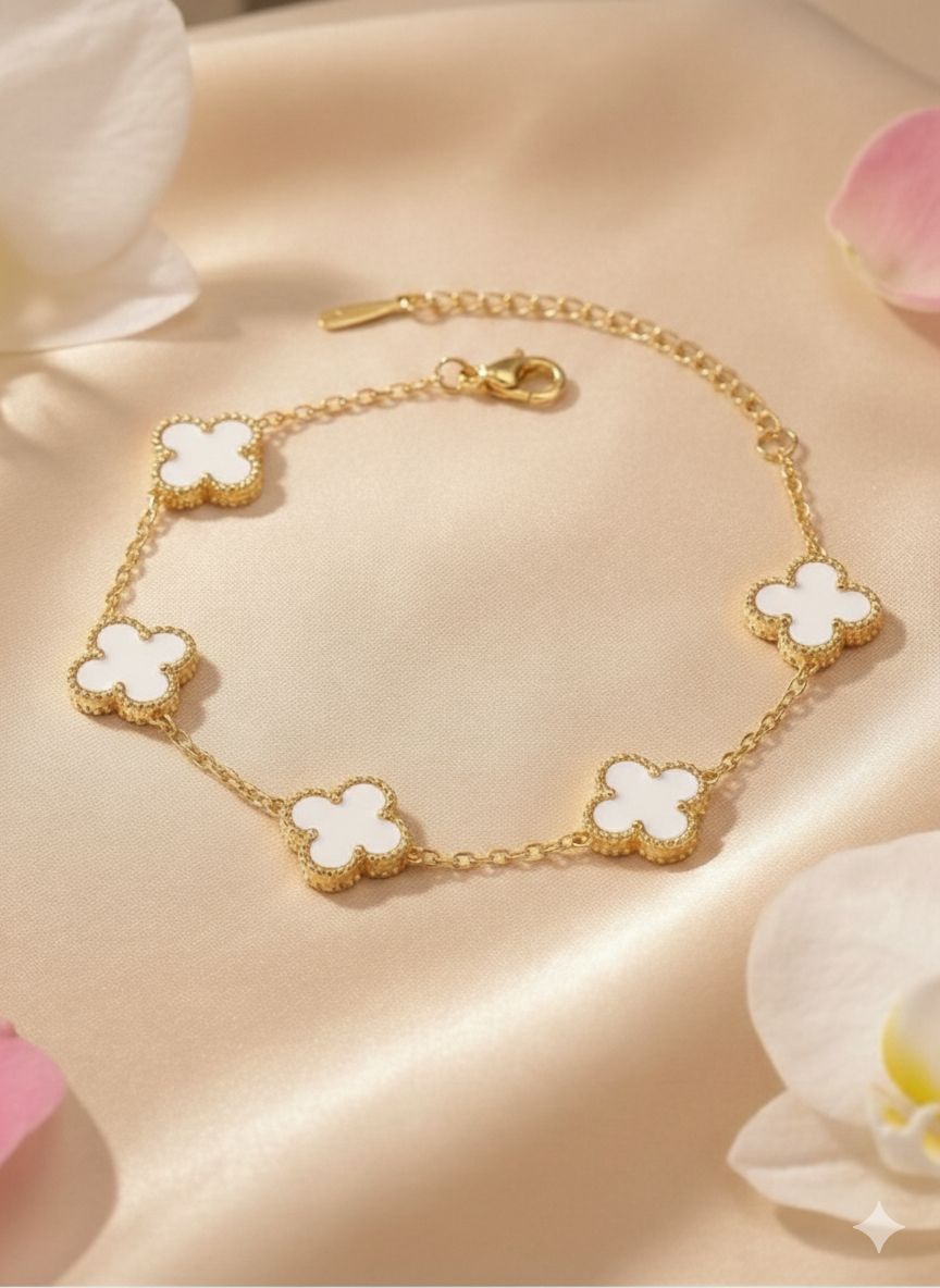 Anti Tarnish Stainless Steel Clover Charm Bracelet