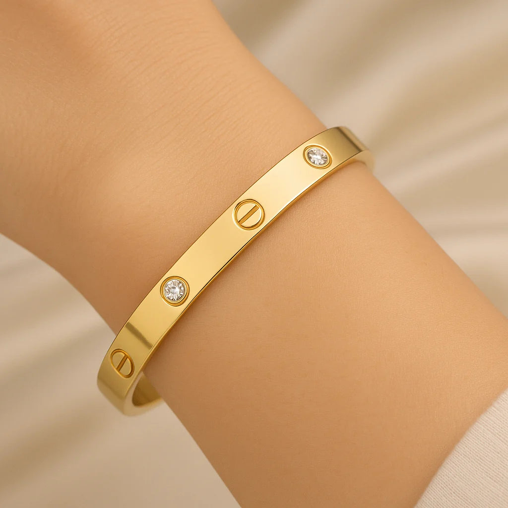 Anti Tarnish Stainless Steel Screw Motif Gemstone Bracelet