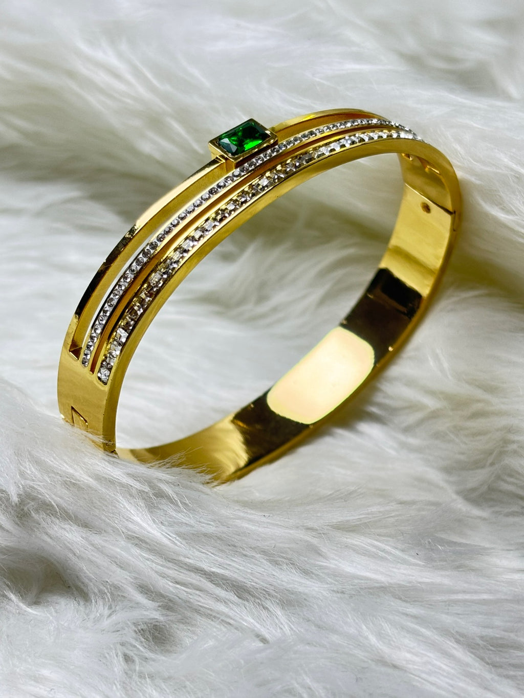Anti Tarnish Stainless Steel Emerald Kada